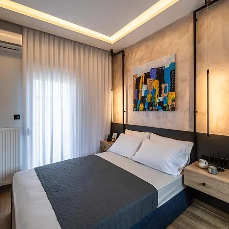 Juno By Halu! Stylish In The Center