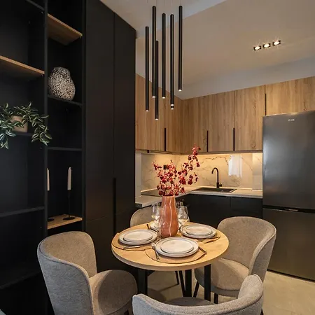 Juno By Halu! Stylish In The Center Apartment