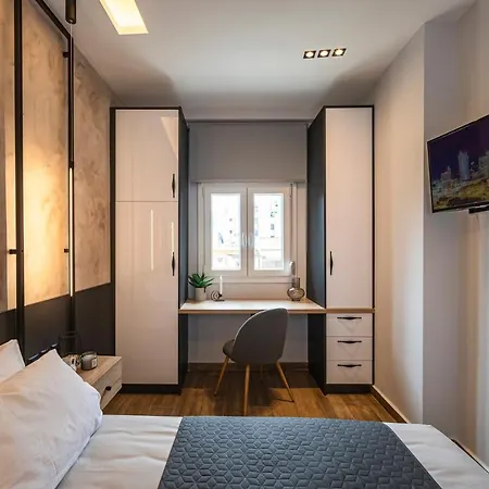 Juno By Halu! Stylish In The Center